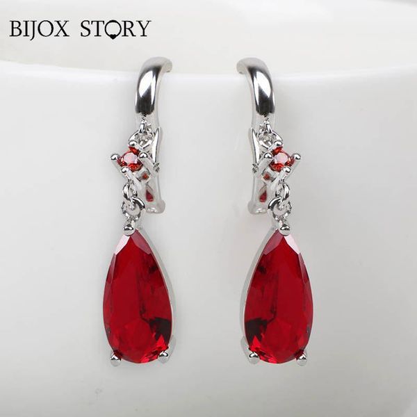 bijox story vintage female earrings 925 sterling silver with water drop shape ruby emerald earring for wedding anniversary party1
bijox story vintage female earrings 925 sterling silver with water drop shape ruby emerald earring for wedding anniversary party1