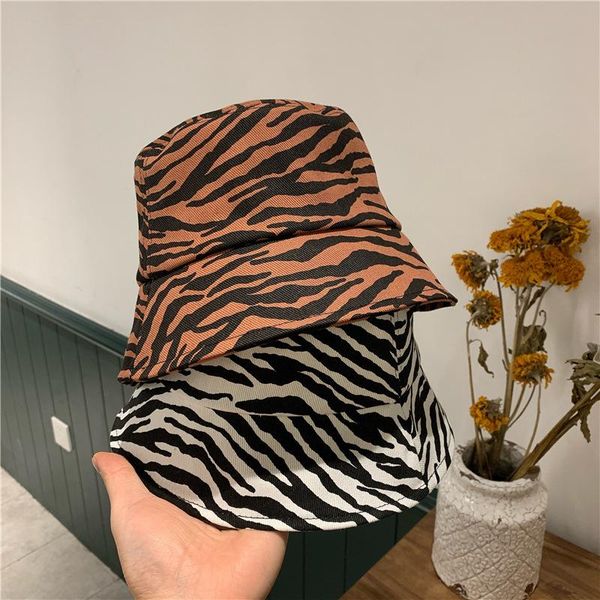 wide brim hats women fisherman hat spring summer small crowd design basin cap vertical stripe bucket korean ins wind retro sun panama, Blue;gray
wide brim hats women fisherman hat spring summer small crowd design basin cap vertical stripe bucket korean ins wind retro sun panama, Blue;gray