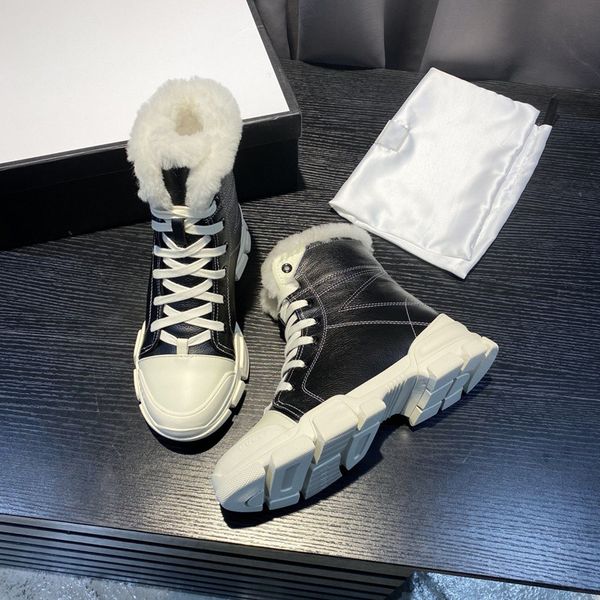 2020 new product selling sheep wool martin boots italian imported first layer cowhide plus imported waterproof fabric classic all-match, Black
2020 new product selling sheep wool martin boots italian imported first layer cowhide plus imported waterproof fabric classic all-match, Black
