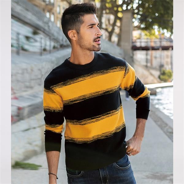 mens designer sweatshirt pulloverluxury men sweater coat fashion jacquard o neck sweater long sleeve male clothing size -3xl, White;black
mens designer sweatshirt pulloverluxury men sweater coat fashion jacquard o neck sweater long sleeve male clothing size -3xl, White;black