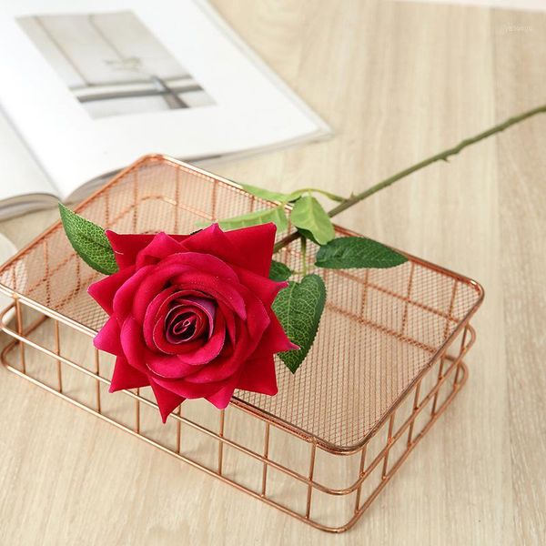 flannel rose single bottle curling rose home decoration artificial flower wedding venue decoration artificial flower1
flannel rose single bottle curling rose home decoration artificial flower wedding venue decoration artificial flower1