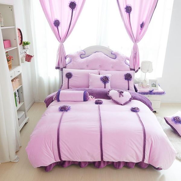fleece fabric three-dimensional rose winter luxury bedding sets king size warm duvet cover bed sheet set,bed set bed linen1
fleece fabric three-dimensional rose winter luxury bedding sets king size warm duvet cover bed sheet set,bed set bed linen1