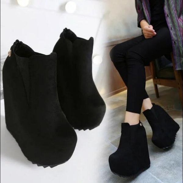 2020 with four-inch wedge super high-heel boots, thick bottom, head, martin, women's boots disengaged. o5dy, Black
2020 with four-inch wedge super high-heel boots, thick bottom, head, martin, women's boots disengaged. o5dy, Black