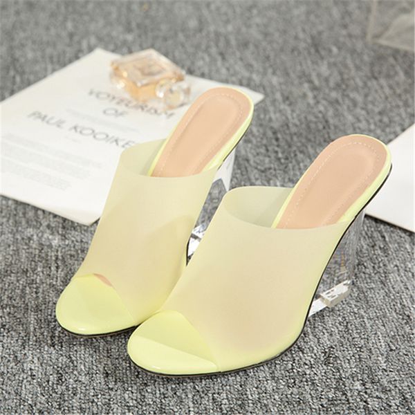 2021 new woman sandals see solid crystal shoes super transparent heels wear women's slippers 4qca, Black
2021 new woman sandals see solid crystal shoes super transparent heels wear women's slippers 4qca, Black