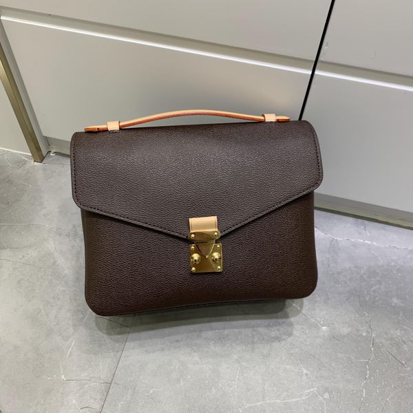 newset classic messenger bag real leather women handbag printing flowers totes bags lady purse shoulder handbag crossbody bag
newset classic messenger bag real leather women handbag printing flowers totes bags lady purse shoulder handbag crossbody bag