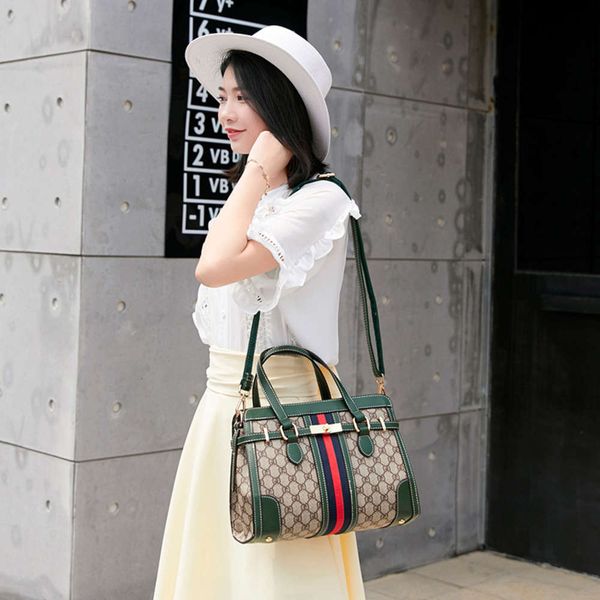 hong kong women's new korean leather contrast fashion designers hand tote mini shoulder women bags
hong kong women's new korean leather contrast fashion designers hand tote mini shoulder women bags