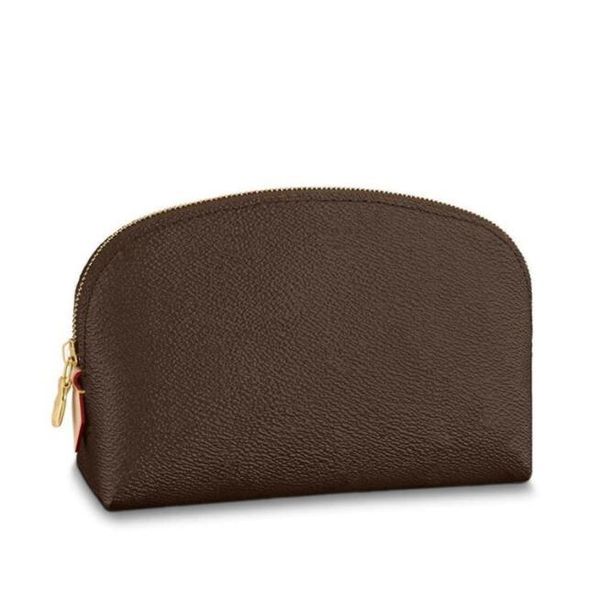 women designer cosmetic bags fashion makeup bag designer travel pouch make up bag ladies cluch purses organizador toiletry bag with box
women designer cosmetic bags fashion makeup bag designer travel pouch make up bag ladies cluch purses organizador toiletry bag with box