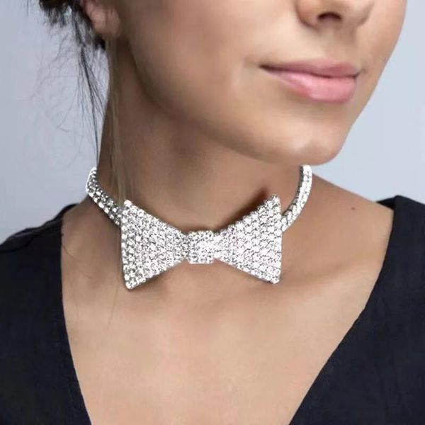 chokers luxury shiny large crystal rhinestone bow necklace lady fashion charm bride wedding clavicle chain valentine's day gift, Golden;silver
chokers luxury shiny large crystal rhinestone bow necklace lady fashion charm bride wedding clavicle chain valentine's day gift, Golden;silver