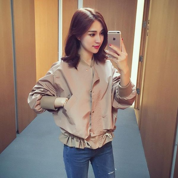 women's jackets 2021 spring korean version of the loose fashion bat sleeves short jacket female wild temperament was thin shirt, Black;brown
women's jackets 2021 spring korean version of the loose fashion bat sleeves short jacket female wild temperament was thin shirt, Black;brown