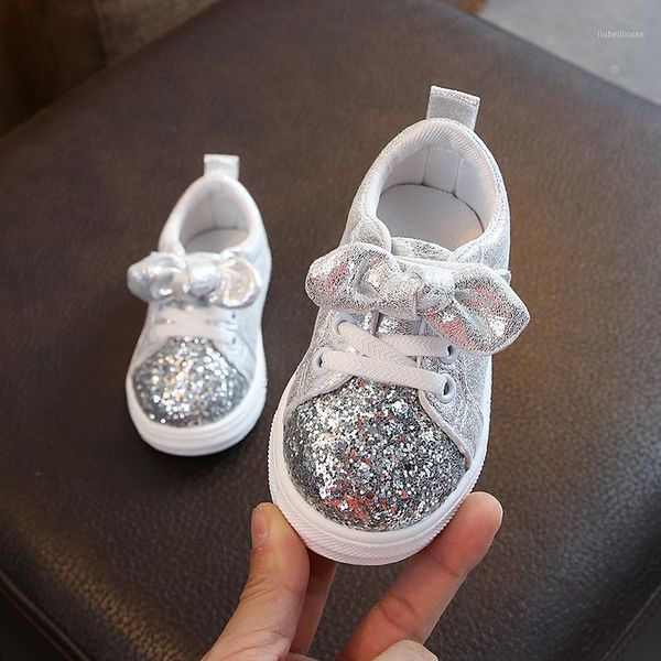 2020 autumn new children shoes girls sport shoes infant soft bottom non-slip casual bow sequins princess kids sneakers size21-301, Black
2020 autumn new children shoes girls sport shoes infant soft bottom non-slip casual bow sequins princess kids sneakers size21-301, Black