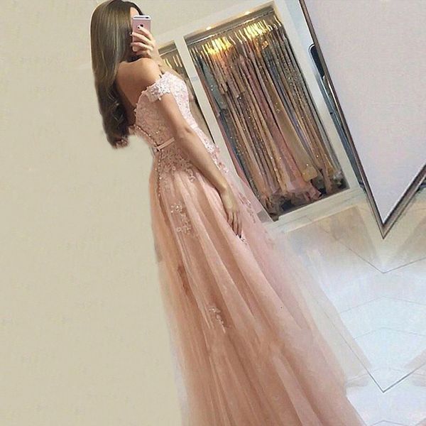 2021 new marriage spring novice wedding dress dressed as a robe soiree party cjyi, Blue;red
2021 new marriage spring novice wedding dress dressed as a robe soiree party cjyi, Blue;red
