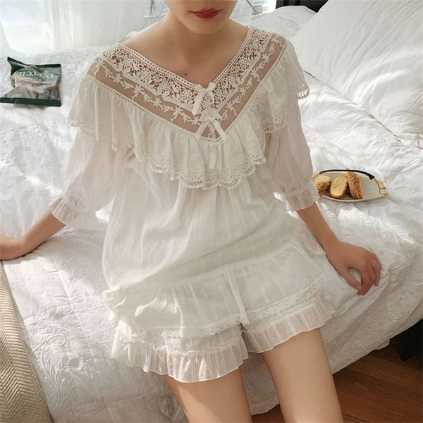 summer women's v neck lolita pajama sets ruffle +shorts.vintage ladies girl's pyjamas set.victorian sleepwear loungewear t200707, Black;red
summer women's v neck lolita pajama sets ruffle +shorts.vintage ladies girl's pyjamas set.victorian sleepwear loungewear t200707, Black;red