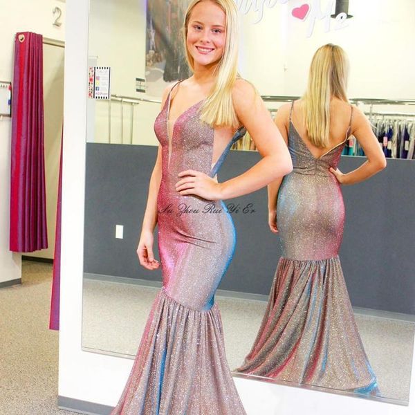 elegant v-neck metalic prom dresses 2020 mermaid long dress party zipper up back floor length formal gowns for women1, White;black
elegant v-neck metalic prom dresses 2020 mermaid long dress party zipper up back floor length formal gowns for women1, White;black