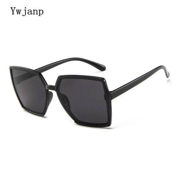 sunglasses 2021 women brand design polygon fashion big frame sun glasses female goggle european and american trends, White;black
sunglasses 2021 women brand design polygon fashion big frame sun glasses female goggle european and american trends, White;black