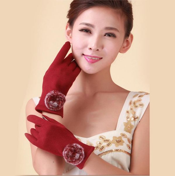 the new ladies winter outdoor riding without pouring fluff ball can touch screen thickened windproof and cold-proof warm gloves, Blue;gray
the new ladies winter outdoor riding without pouring fluff ball can touch screen thickened windproof and cold-proof warm gloves, Blue;gray