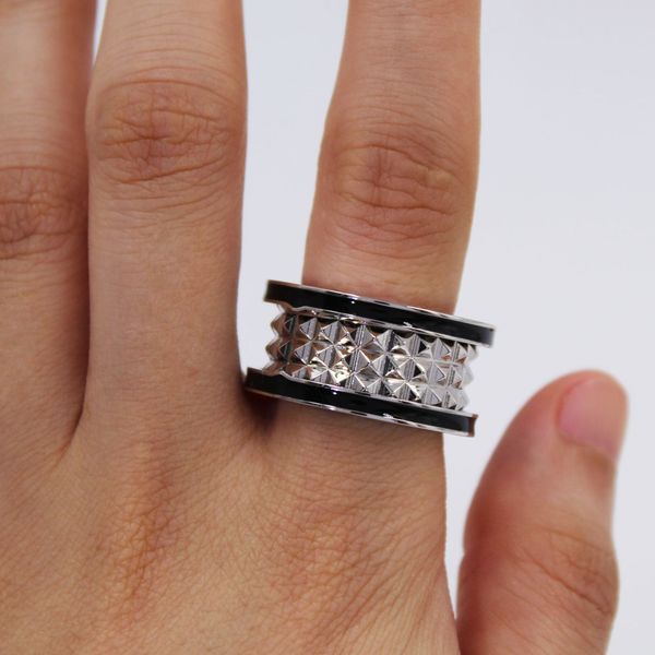 stainless steel silver gold-plated band ring inlaid diamond spring men and women couple rings
stainless steel silver gold-plated band ring inlaid diamond spring men and women couple rings
