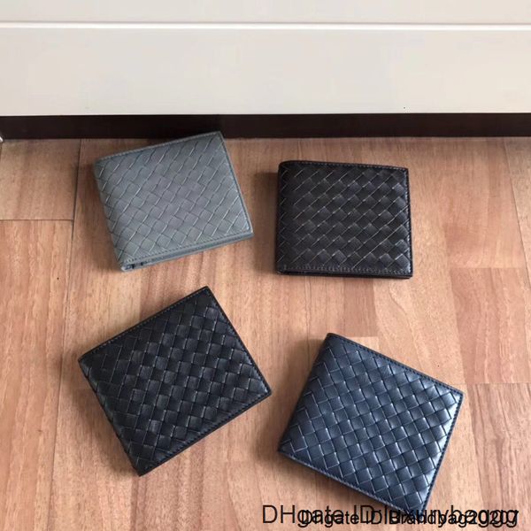 and women's italian famous designer men's purses are hand-woven to create high-end custom classic selling styles, Red;black
and women's italian famous designer men's purses are hand-woven to create high-end custom classic selling styles, Red;black