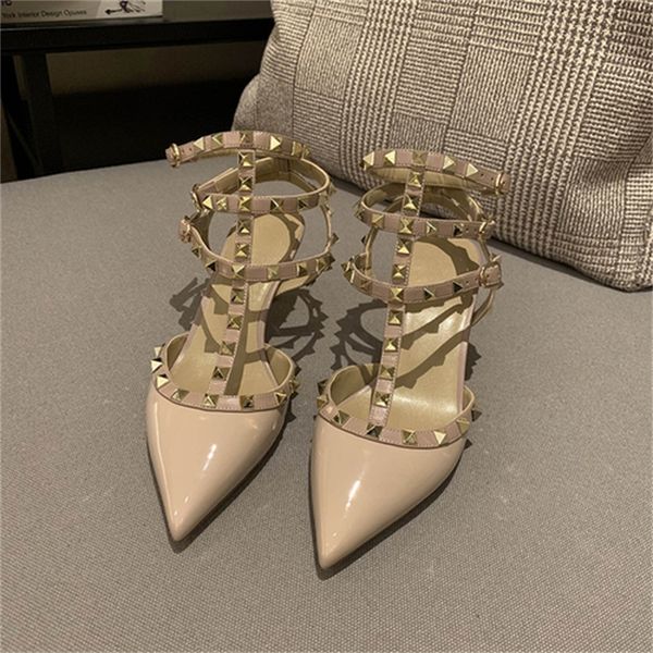2020 new v soon right women's sandals will see skinny 6-four inches rebite strap pointed to high heels wedding party shoes os99, Black
2020 new v soon right women's sandals will see skinny 6-four inches rebite strap pointed to high heels wedding party shoes os99, Black