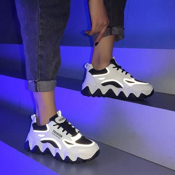 women chunky sneakers vulcanize shoes korean fashion new female black white platform thick sole running casual shoe woman 5cm #xb8q
women chunky sneakers vulcanize shoes korean fashion new female black white platform thick sole running casual shoe woman 5cm #xb8q