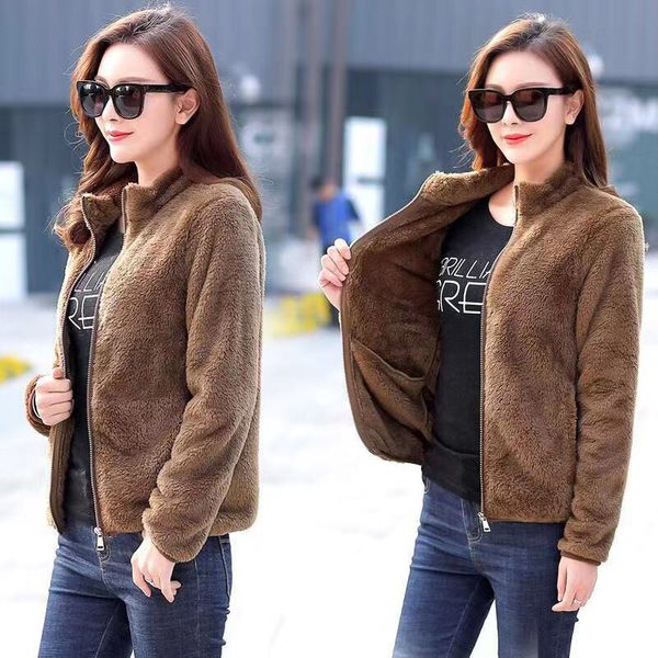 women coral fleece loose coat outdoor two-sided plus velvet thicken windproof keep warm trekking camping climbing female jacket q1211, Black;brown
women coral fleece loose coat outdoor two-sided plus velvet thicken windproof keep warm trekking camping climbing female jacket q1211, Black;brown
