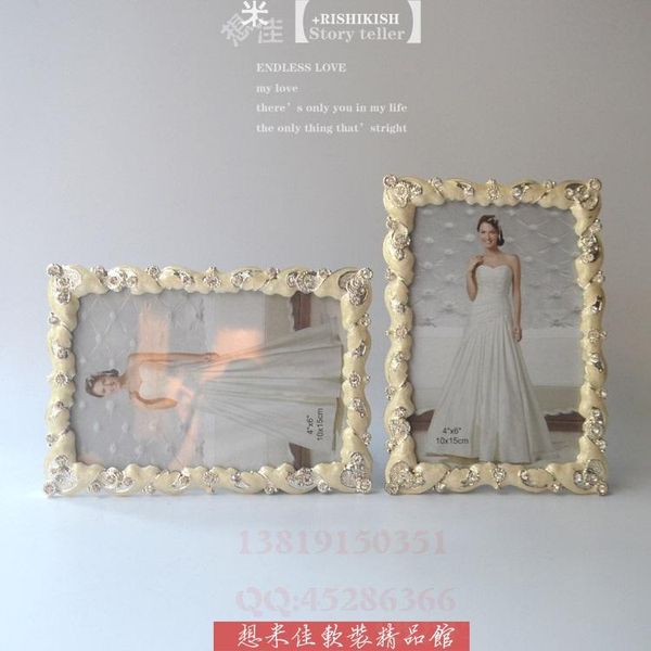 frames christmas european boutique po frame metal diamond stone white glue box home furnishing high-grade decoration accessories
frames christmas european boutique po frame metal diamond stone white glue box home furnishing high-grade decoration accessories