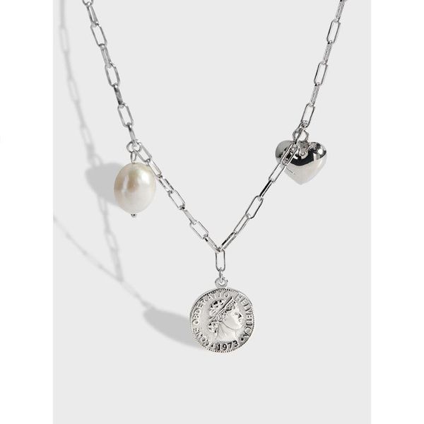 korean ins niche design simple temperament love pearl silver s925 sterling silver necklace female clavicle chain
korean ins niche design simple temperament love pearl silver s925 sterling silver necklace female clavicle chain