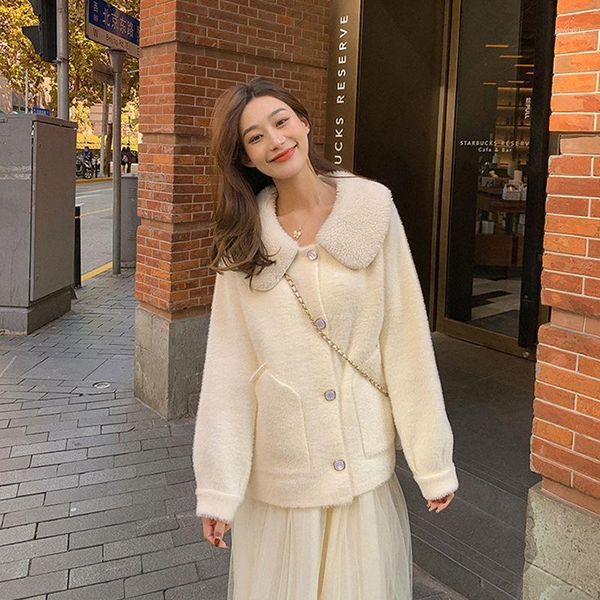 bottle villi of new fund of 2021 autumn winters garment fashion loose knitting cardigan coat female students wear a thick coat1, Black
bottle villi of new fund of 2021 autumn winters garment fashion loose knitting cardigan coat female students wear a thick coat1, Black