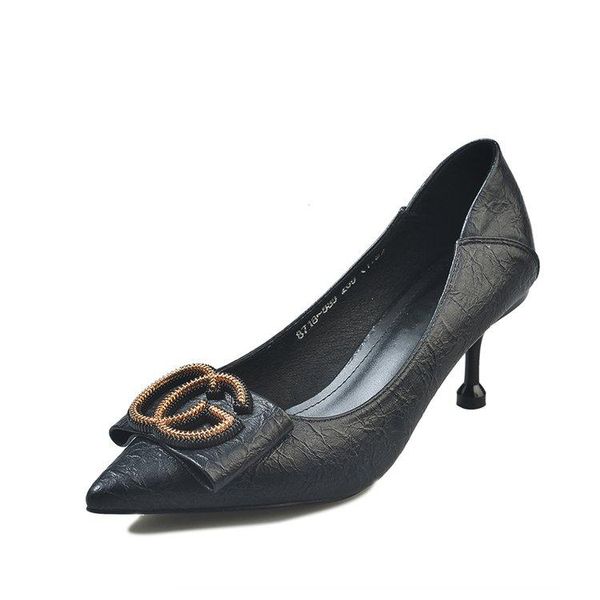 2020 new summer wild girl small high-heeled female cat with single shoes middle-heeled and small-heeled pointed women, Black
2020 new summer wild girl small high-heeled female cat with single shoes middle-heeled and small-heeled pointed women, Black