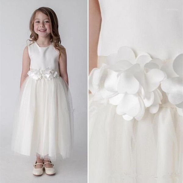 simple lovely pure white flower girls dresses for wedding tulle little girls formal party gowns custom made with handmade flower1, Red;yellow
simple lovely pure white flower girls dresses for wedding tulle little girls formal party gowns custom made with handmade flower1, Red;yellow