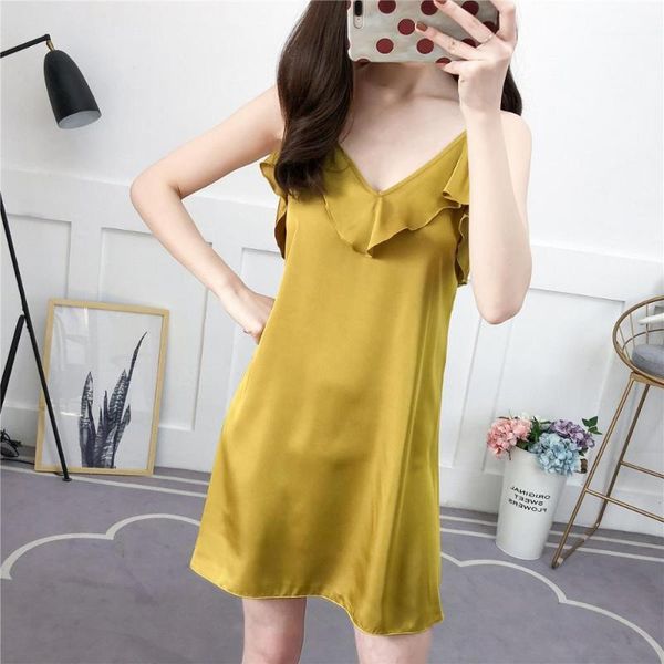 women's sleepwear silky women sleep robe strap v-neck nightdress lady home wear nightgown bath gown sleepshirts bathrobe1, Black;red
women's sleepwear silky women sleep robe strap v-neck nightdress lady home wear nightgown bath gown sleepshirts bathrobe1, Black;red