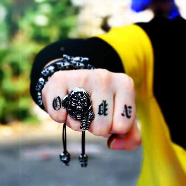 бережка из нержавеющей стали панк мотоциклы biker zombie вампир череп мода смертельный сернник кольцо хэллоуин партия подарок для человека b, Bronze;silver
бережка из нержавеющей стали панк мотоциклы biker zombie вампир череп мода смертельный сернник кольцо хэллоуин партия подарок для человека b, Bronze;silver