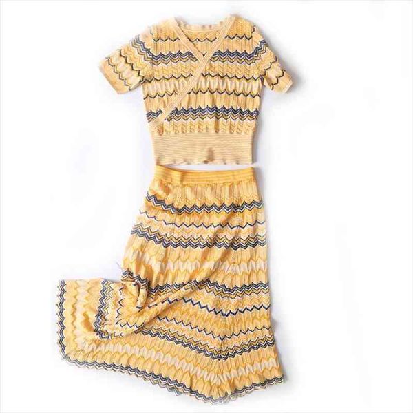 fashion two piece set women autumn striped knitted short sleeve v-neck sweater slim casual long skirt suit 2pcs twinset, Gray
fashion two piece set women autumn striped knitted short sleeve v-neck sweater slim casual long skirt suit 2pcs twinset, Gray