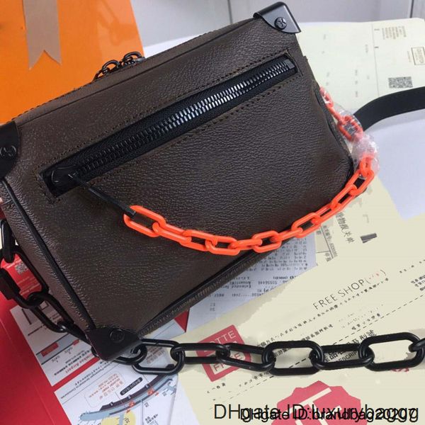 mini women resin chain bags fashion cute style real leather crossbody shoulder bag for ladies size 18.5x13x8cm, Black;red
mini women resin chain bags fashion cute style real leather crossbody shoulder bag for ladies size 18.5x13x8cm, Black;red