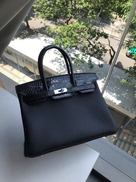 25cm tote luxury touch handbag luxury purse brand bag real crocodile with italy togo leather fully handmade stitching wax line
25cm tote luxury touch handbag luxury purse brand bag real crocodile with italy togo leather fully handmade stitching wax line