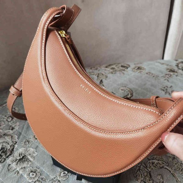 2021 new polene french minority crescent bag messenger female leather armpit bag foreign style versatile saddle
2021 new polene french minority crescent bag messenger female leather armpit bag foreign style versatile saddle