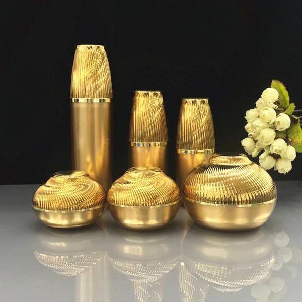 classic gold/light pink cosmetics sub acrylic 30/50/120ml lotion pump bottle 30/50/120g acrylic cream jar 6pcs 1suit
classic gold/light pink cosmetics sub acrylic 30/50/120ml lotion pump bottle 30/50/120g acrylic cream jar 6pcs 1suit