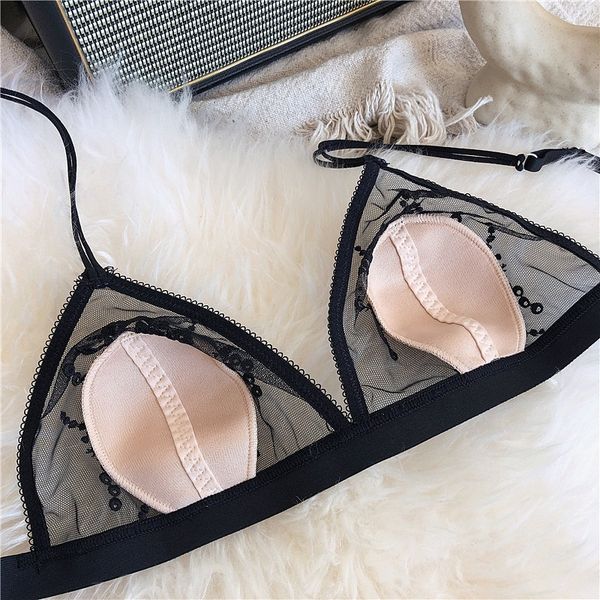 wriufred perspective mesh lace lingerie sets triangle cup no bumps wire underwear set women bra caps nightwear bralett y200415, Red;black
wriufred perspective mesh lace lingerie sets triangle cup no bumps wire underwear set women bra caps nightwear bralett y200415, Red;black