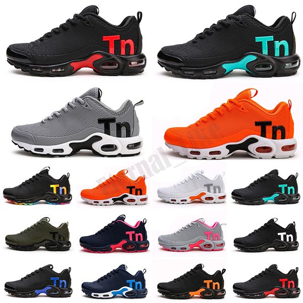 sell mercurial plus tn ultra se triple black white blue breathable mesh shoes sports plus tn mens trainers sneakers 36-45
sell mercurial plus tn ultra se triple black white blue breathable mesh shoes sports plus tn mens trainers sneakers 36-45