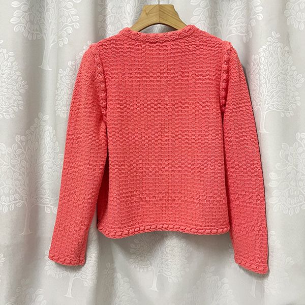 228 2022 runway autumn brand same style sweater long sleeve red crew neck fashion cardigan clothes womens xue, White;black
228 2022 runway autumn brand same style sweater long sleeve red crew neck fashion cardigan clothes womens xue, White;black