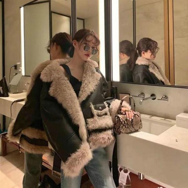 women's fur & faux 2021 winter lamb coat suede motorcycle clothes all -matching and leather overcoat women 's high street, Black
women's fur & faux 2021 winter lamb coat suede motorcycle clothes all -matching and leather overcoat women 's high street, Black