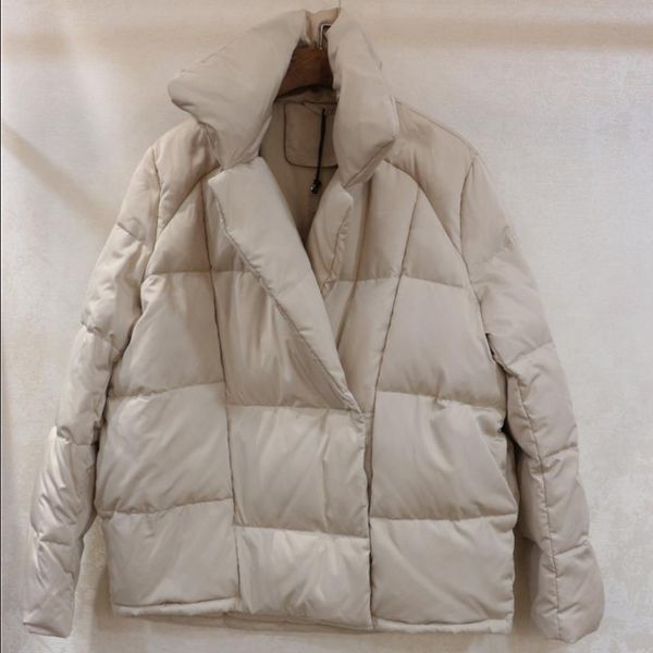 winter oversized thick warm fluffy down coat female suit collar bread style thicker down parkas catwalk style down jackets f660 c1204, Black
winter oversized thick warm fluffy down coat female suit collar bread style thicker down parkas catwalk style down jackets f660 c1204, Black
