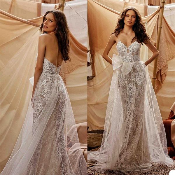 overskirts mermaid wedding dresses sweetheart big bow applique lace dot plus size bridal gown backless sweep train beach bridal dress, White
overskirts mermaid wedding dresses sweetheart big bow applique lace dot plus size bridal gown backless sweep train beach bridal dress, White