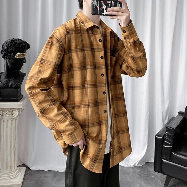 20 autumn and winter new casual fashion long sleeve frosted plaid trend loose men's shirt, White;black
20 autumn and winter new casual fashion long sleeve frosted plaid trend loose men's shirt, White;black