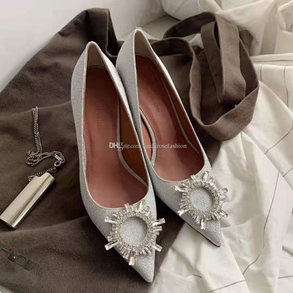 new brand amina luxury muaddi satin wedding shoes high heel pumps goblet 95mm heel pointed toe embellished sunflower shoes, Black
new brand amina luxury muaddi satin wedding shoes high heel pumps goblet 95mm heel pointed toe embellished sunflower shoes, Black