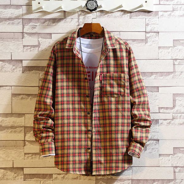 autumn new long sleeve frosted plaid men's shirt, White;black 
autumn new long sleeve frosted plaid men's shirt, White;black