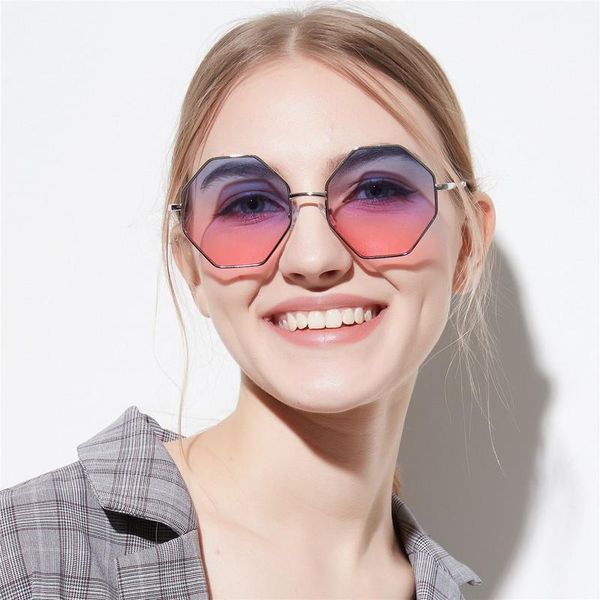 metal retro polygon female sunglasses eyewear frame sun glasses uv400 luxury fashion women eyeglasses sunglasses glasses1, White;black
metal retro polygon female sunglasses eyewear frame sun glasses uv400 luxury fashion women eyeglasses sunglasses glasses1, White;black