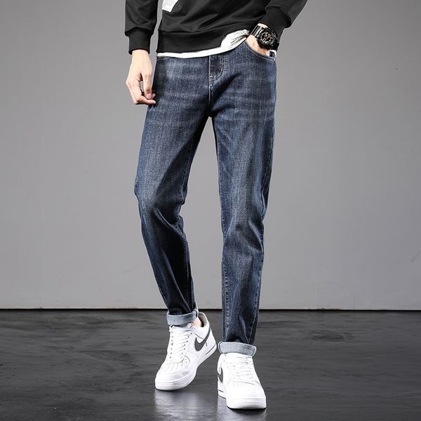 2021 new autumn winter newly fashion men jeans loose fit elastic vintage designer cotton denim pants wide leg retro black blue trousers 7umf
2021 new autumn winter newly fashion men jeans loose fit elastic vintage designer cotton denim pants wide leg retro black blue trousers 7umf