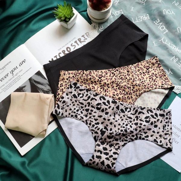 new leopard print panties women's one-piece ice silk seamless low-waist briefs ladies hip lift underwear1, Black;pink
new leopard print panties women's one-piece ice silk seamless low-waist briefs ladies hip lift underwear1, Black;pink