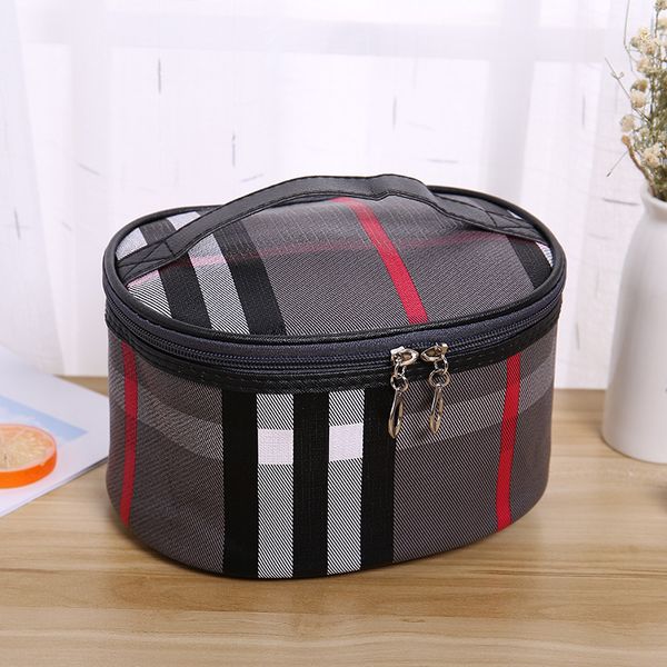 new fashion ladies cosmetic bag leisure lattice cosmetic bag box travel storage bag professional case beauty
new fashion ladies cosmetic bag leisure lattice cosmetic bag box travel storage bag professional case beauty