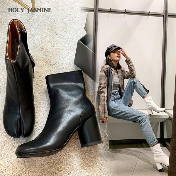 boots 2021 brand design tabi split toe women leather zapatos mujer chunky high heel ankle shoes fashion botas mujer1, Black
boots 2021 brand design tabi split toe women leather zapatos mujer chunky high heel ankle shoes fashion botas mujer1, Black